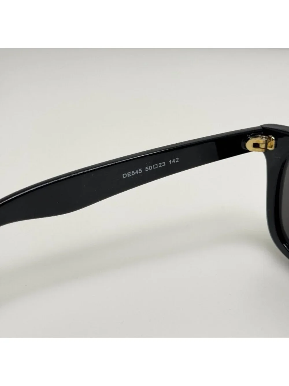 Gioventu Sunglasses DE545 Black Polarized 50-23-142